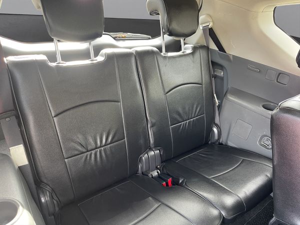 2014 PRIUS HYBRID *7 SEATER* (S57) 368472183