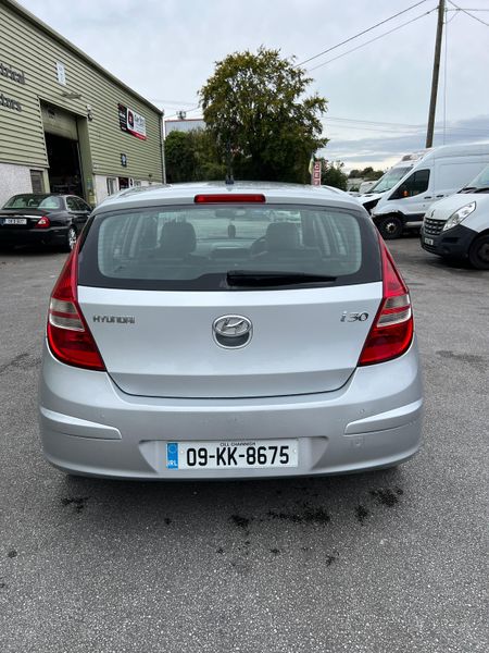 Hyundai i30 368485399