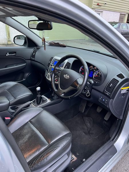 Hyundai i30 368485401