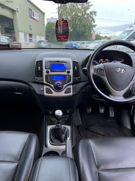 Hyundai i30 368485402