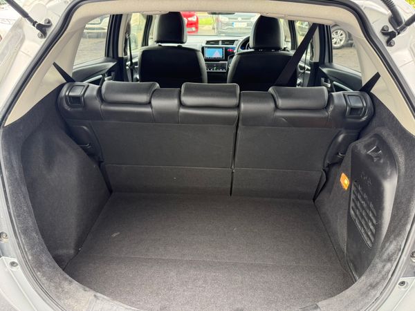 2014 Honda Fit 1.5 Hybrid,Auto ,Low Miles 31K KM 368486723