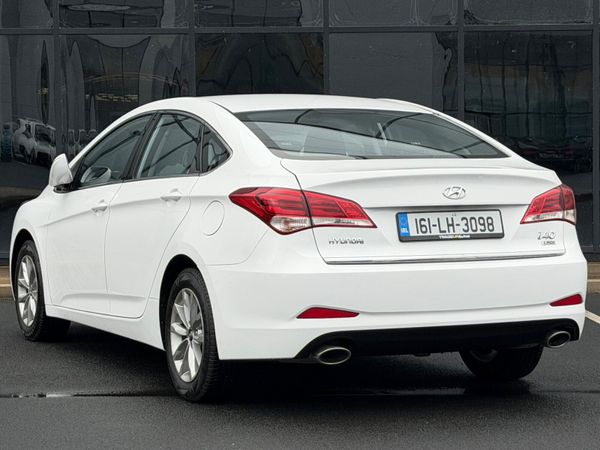 Hyundai i40  Executive Plus 1.7 368486854
