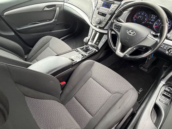 Hyundai i40  Executive Plus 1.7 368486862