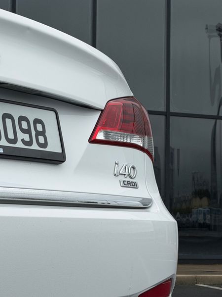 Hyundai i40  Executive Plus 1.7 368486875