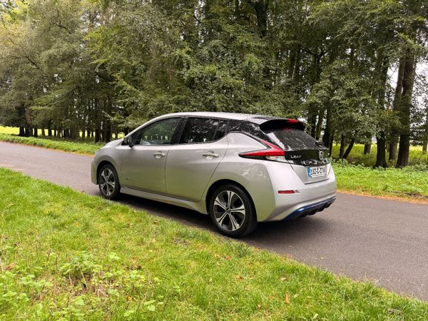 Nissan Leaf 2018 SV Premium 40KW 368489725