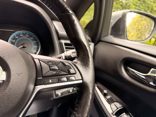 Nissan Leaf 2018 SV Premium 40KW 368489812