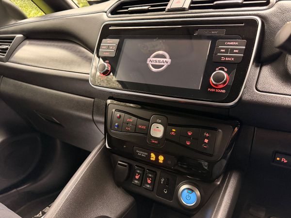 Nissan Leaf 2018 SV Premium 40KW 368489862