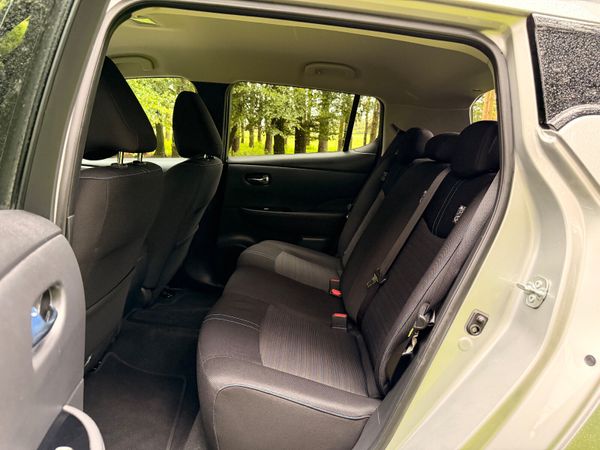 Nissan Leaf 2018 SV Premium 40KW 368489937