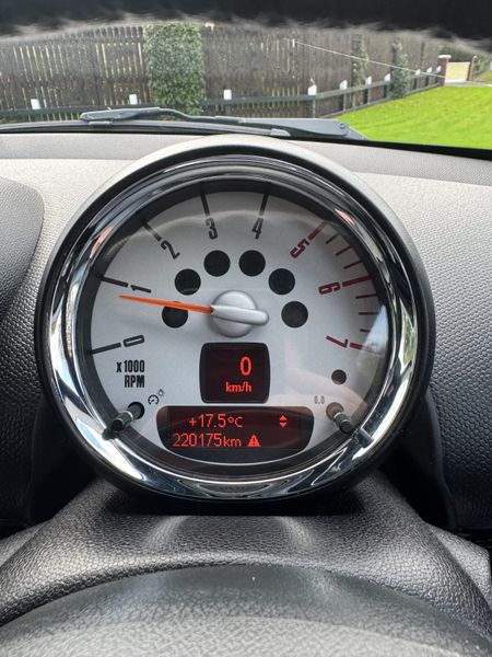 131 Mini Cooper Paceman.. Immaculate Black Leather 368498051