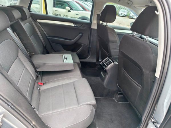 Skoda Superb 2.0 TDI 150bhp Style Estate 368505849