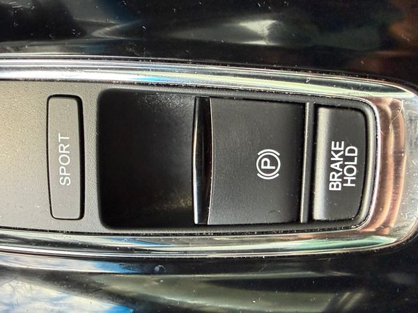 2016 Honda vezel 1.5 hybrid, Auto ,only 54k Miles 368506415