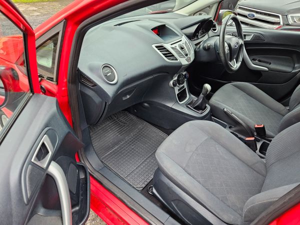 Ford Fiesta 2012 Zetec 1.2 368526798
