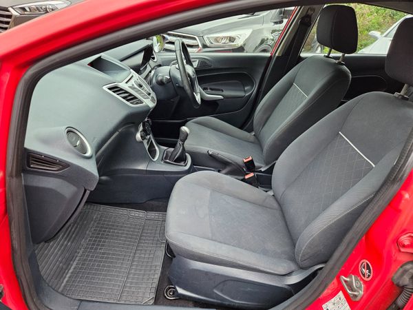 Ford Fiesta 2012 Zetec 1.2 368526799