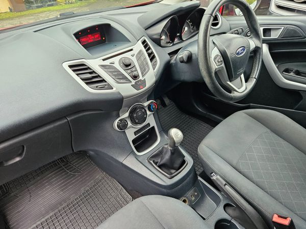 Ford Fiesta 2012 Zetec 1.2 368526801