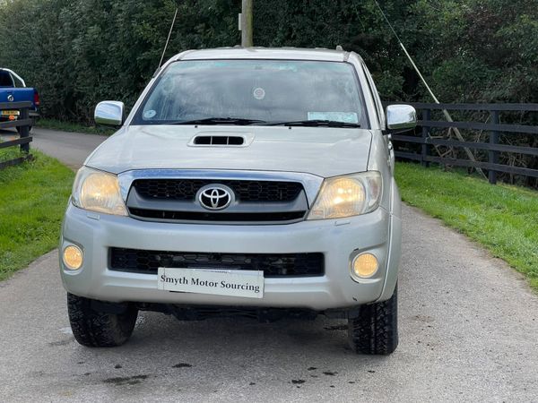 2011 Toyota Hilux 2.5D4D Spotless***** 368535625