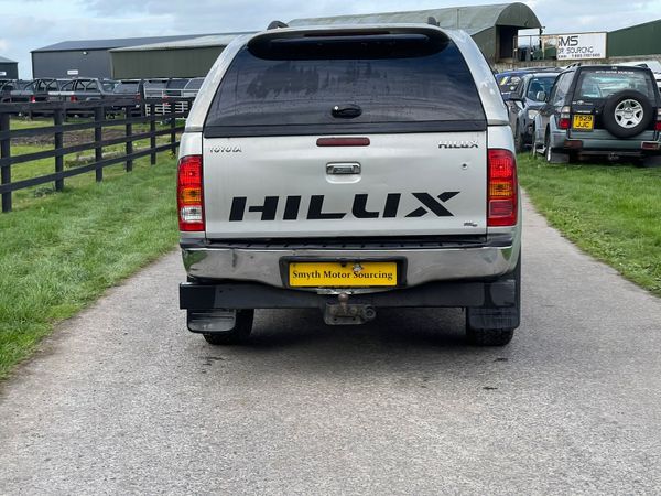 2011 Toyota Hilux 2.5D4D Spotless***** 368535636