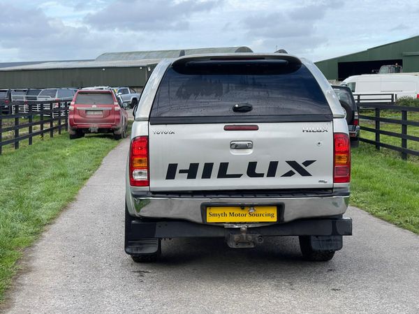 2011 Toyota Hilux 2.5D4D Spotless***** 368535638
