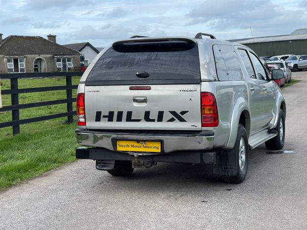 2011 Toyota Hilux 2.5D4D Spotless***** 368535639