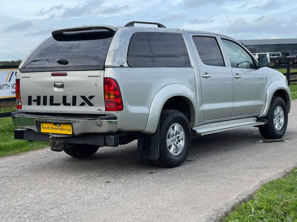 2011 Toyota Hilux 2.5D4D Spotless***** 368535640