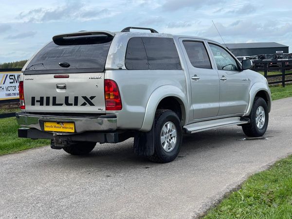 2011 Toyota Hilux 2.5D4D Spotless***** 368535642