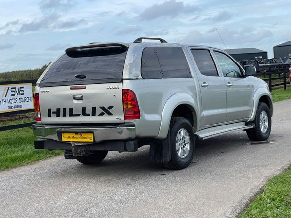 2011 Toyota Hilux 2.5D4D Spotless***** 368535643