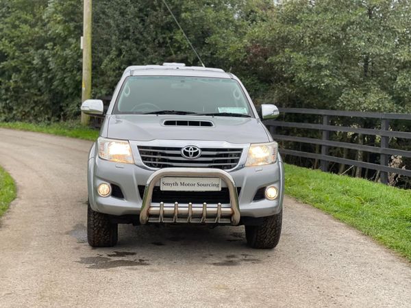 152 Toyota Hilux D4D No Vat***** 368536724