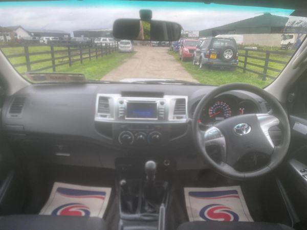 152 Toyota Hilux D4D No Vat***** 368536746