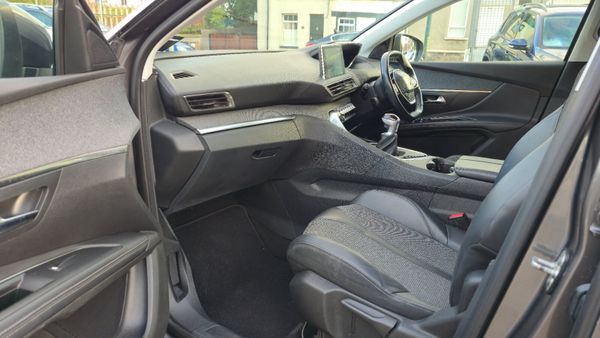 Peugeot 5008 2018 7 seats AA APPROVED 368544175