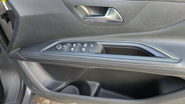 Peugeot 5008 2018 7 seats AA APPROVED 368544214