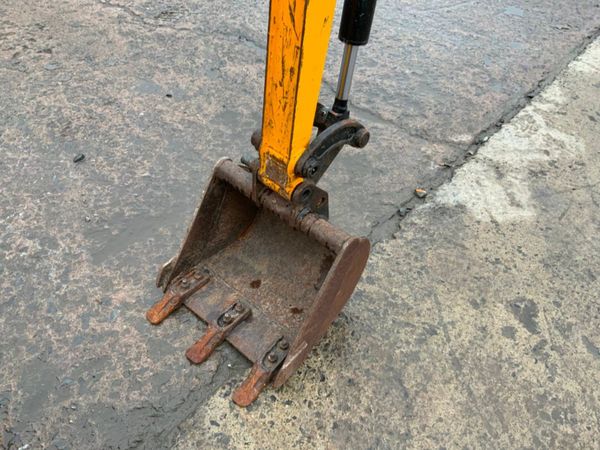 2022 JCB 8008ct MICRO DIGGER.....315hrs.......... 368557626