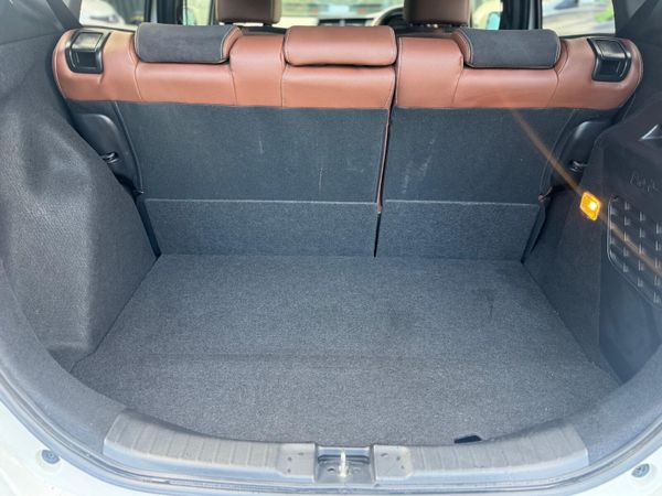 HONDA FIT 2019 PREMIUM LEATHER TOPSPECS 368550917