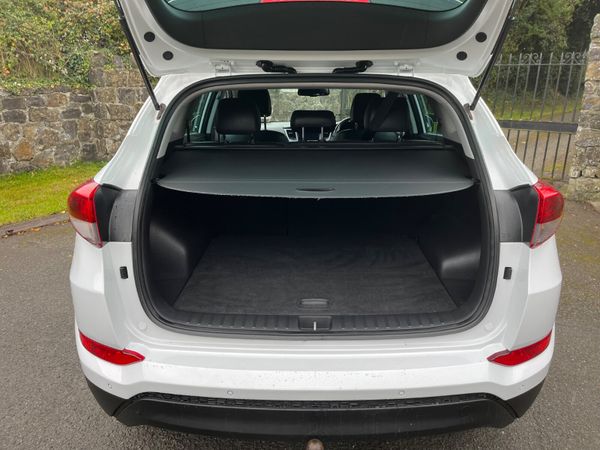 Hyundai Tucson 1.7 D Premium 368561632