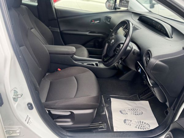 TOYOTA PRIUS 2022 HYRBID AUTOMATIC 368588789