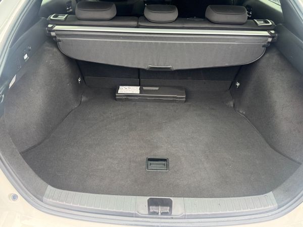 TOYOTA PRIUS 2022 HYRBID AUTOMATIC 368588791