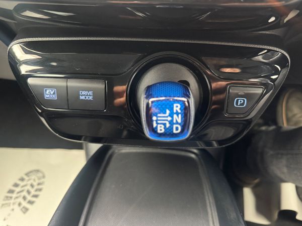 TOYOTA PRIUS 2022 HYRBID AUTOMATIC 368588823