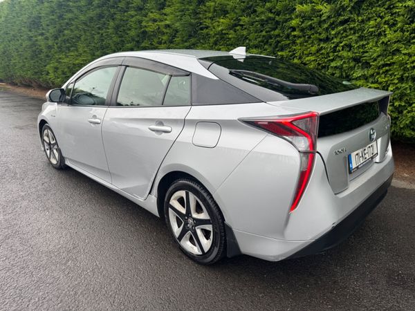 Prius 1.8 Hybrid Luxury ***NEEDS BODY REPAIR *** 368590316
