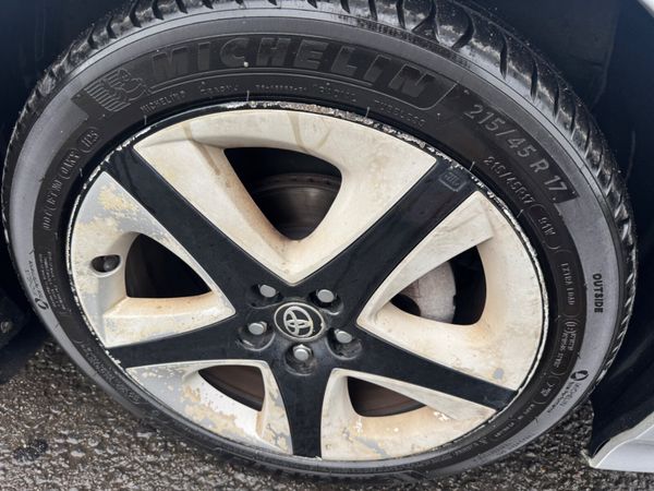 Prius 1.8 Hybrid Luxury ***NEEDS BODY REPAIR *** 368590337