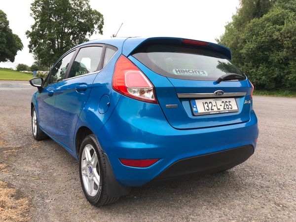 Ford Fiesta 2013 368615565