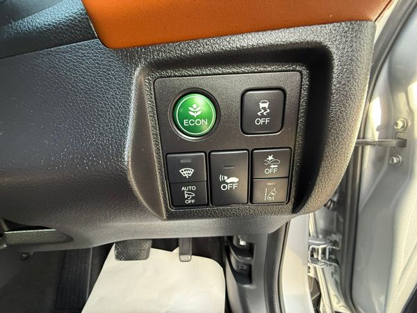 2017 Honda vezel(HRV)1.5 Hybrid,Auto , 27K Miles 368617367