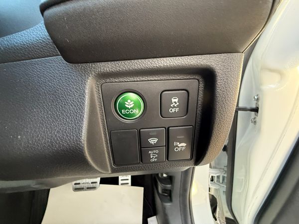 2017 Honda Vezel 1.5 Hybrid Automatic ,47K Miles 368617884