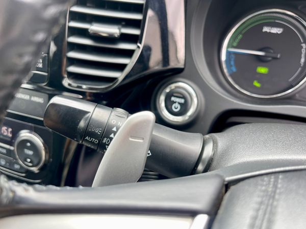 171 Mitsubishi Outlander Phev 2.0 368630121