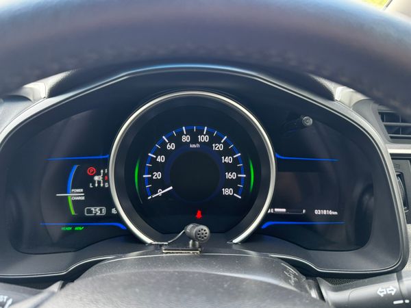 2014 Honda Fit 1.5 Hybrid,Auto ,Low Miles 31K KM 368668045
