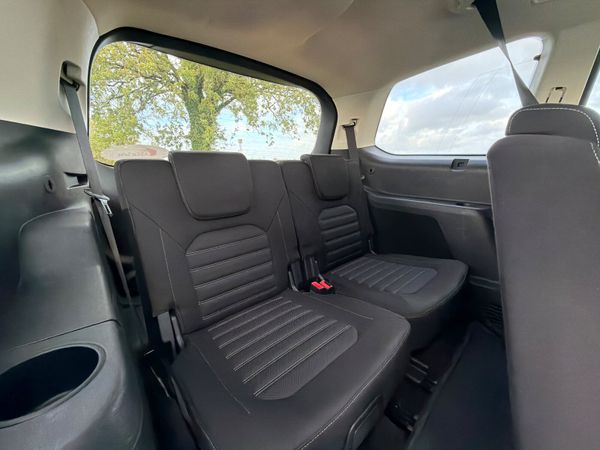 Ford Galaxy 2018 Zetec TDCI 150 PS 368669628