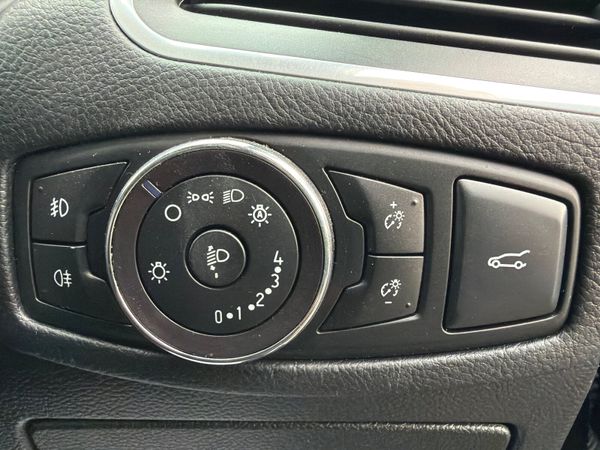 Ford Galaxy 2018 Zetec TDCI 150 PS 368669771