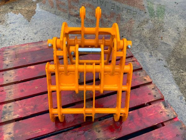 5 TYNE  MINI DIGGER MANUAL GRAPPLE.........530 368660082