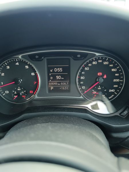 Audi A1 2012 368661065
