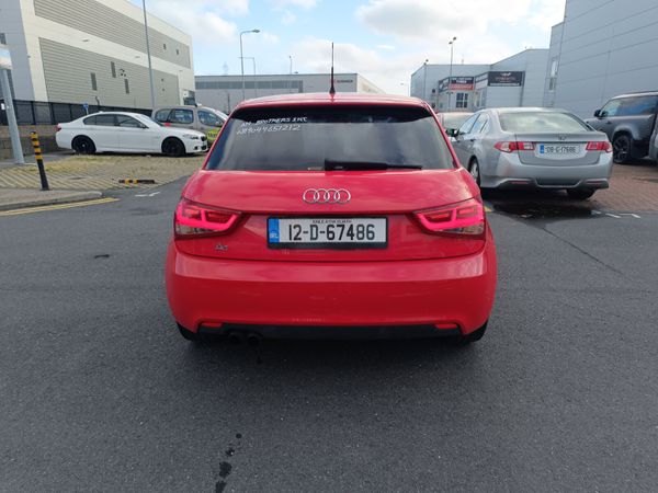 Audi A1 2012 368661089