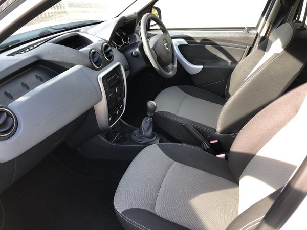 Dacia Duster 2015 ONLY 83k ! 368671117