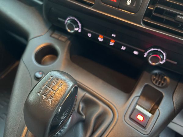 Peugeot Partner 368689272