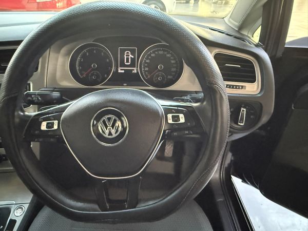 Volkswagen Golf 2015 1.2 Automatic TSI 37K Miles 368680582